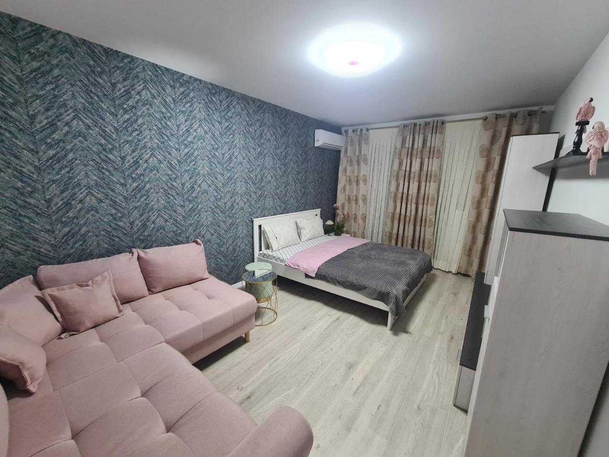 Apartment Ghencea 158 Floor 10 Bucharest