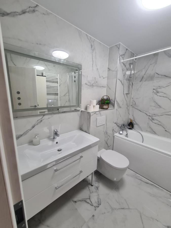 Ghencea 158 Floor 10 Apartment